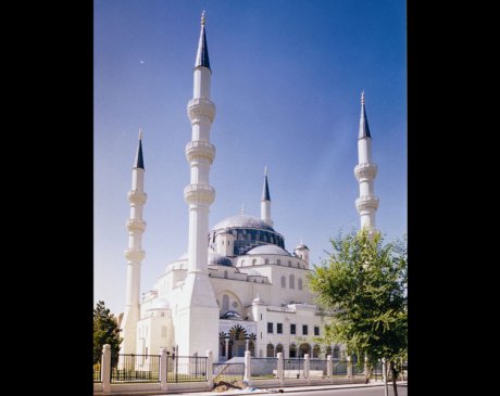 Askabat - Ertuğrul G​azi Camii