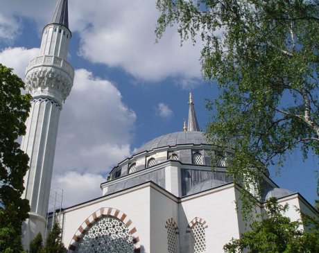 Berlin - Şehitlik Cami